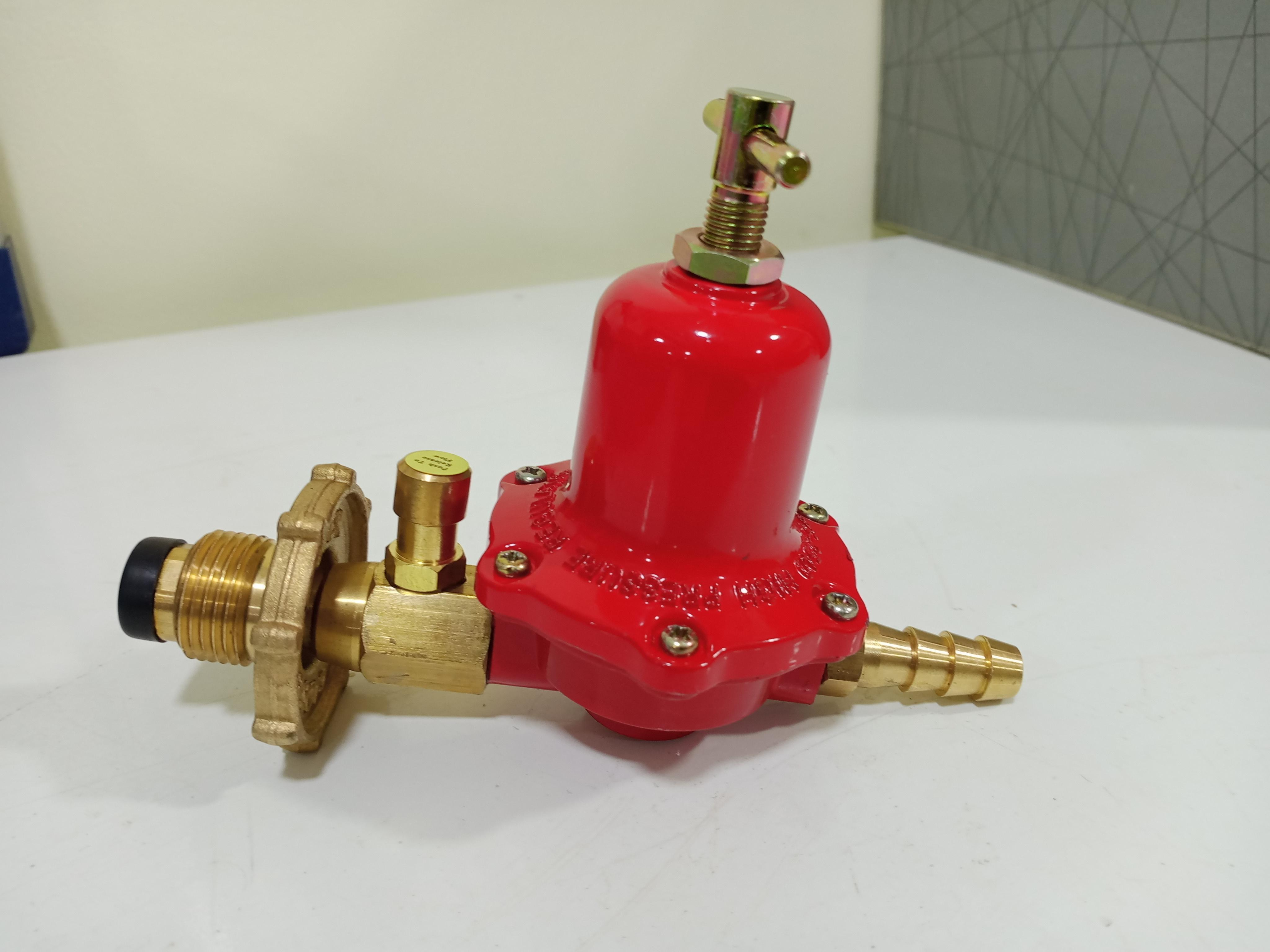 LPG Regulator High Pressure R-924SS (With Safety)