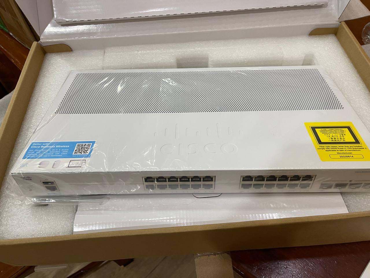 ម៉ាស៊ីន Switch 24-Port Gigabit Smart Factory