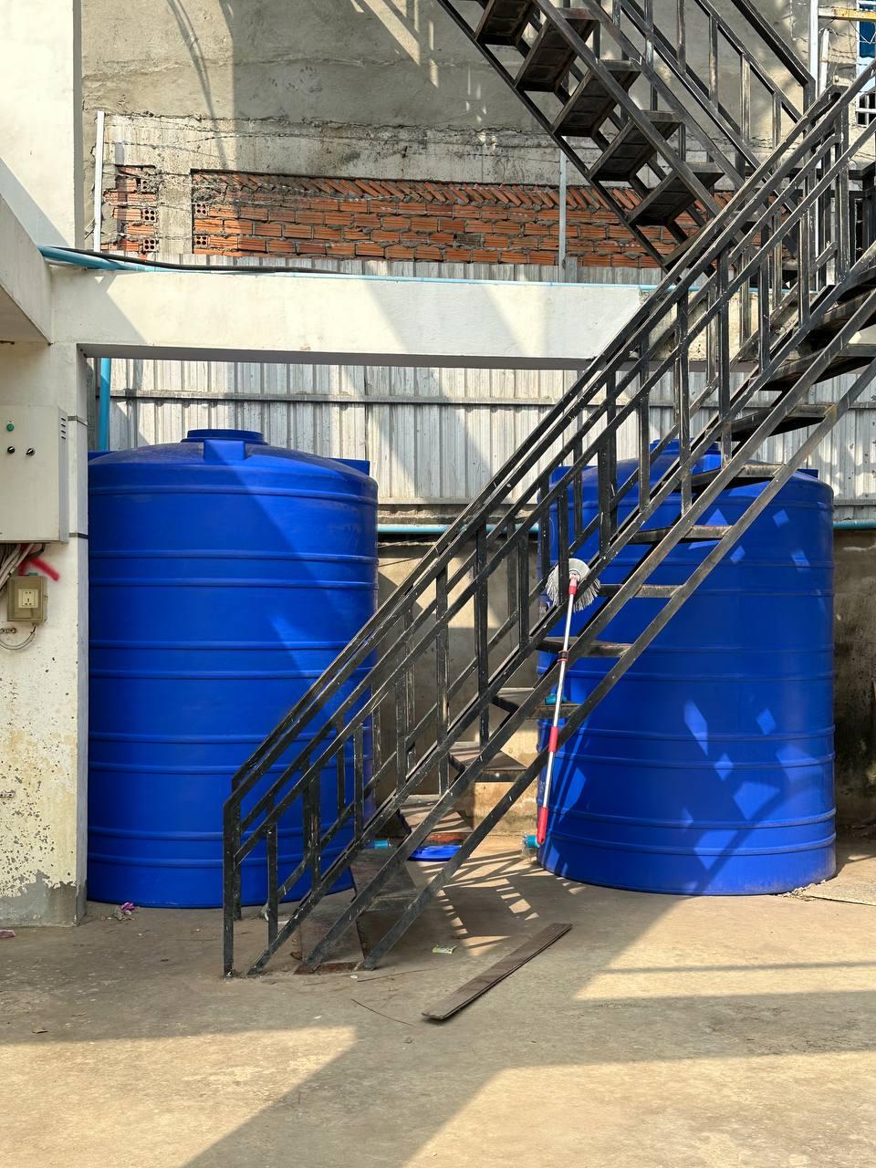 ស៊ីទែនទឹកចំណុះ 5,000L